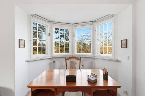 Erker - Etagenwohnung mit 65,00 m&sup2; in Berlin zum Kaufen