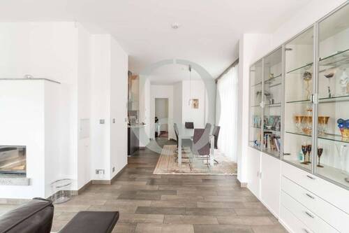 Bild 2 - 6 Zimmer Einfamilienhaus zum Kaufen in Berlin