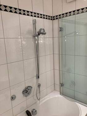 Bad Dusche - 