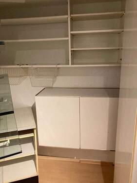 2. Abstellraum Schrank - 