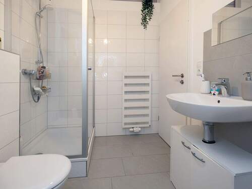 Badezimmer/Dusche - 
