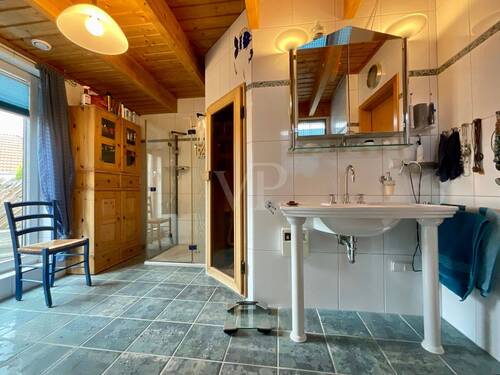Badezimmer im DG - 