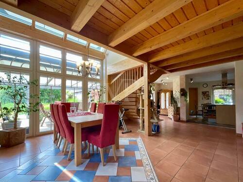 Offen gestalteter Wohnbereich - 