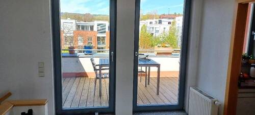 Dachterrasse vom Essbereich - Etagenwohnung mit 111,40 m&sup2; in Oberursel zum Kaufen
