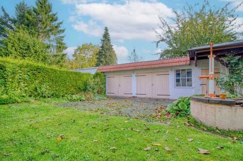Innenhof und Nebengelass - 