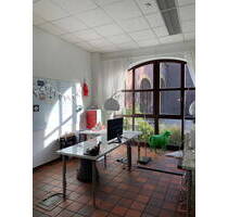 Erdgeschoßfläche 127 qm 4 Zimmer, Empfang, kl. Küche, - Nordrhein-Westfalen - Krefeld Benrad-Süd