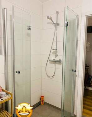 Dusche - Etagenwohnung mit 79,00 m² in Bad Hersfeld zur Miete