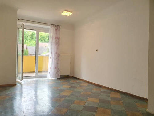 EG, Wohnung re.: Zimmer 2 - 