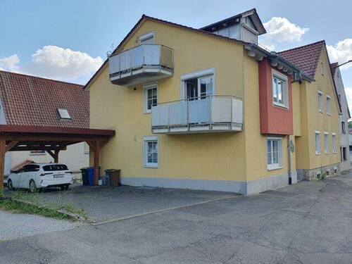 Außenansicht - Mehrfamilienhaus mit 5 Wohneinheiten in Reichenberg!