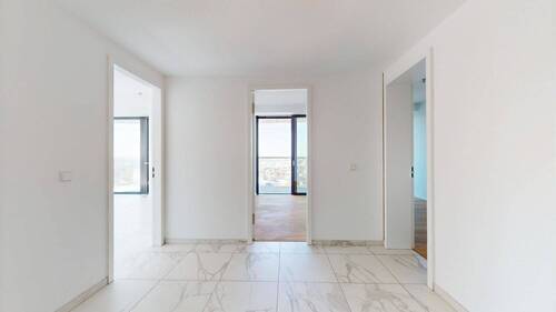 Diele - 4 Zimmer Etagenwohnung zum Kaufen in Frankfurt am Main