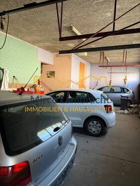 Garage - 
