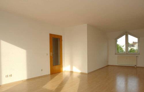 Wohn-/Essbereich - 2 Zimmer Etagenwohnung zum Kaufen in Ratingen