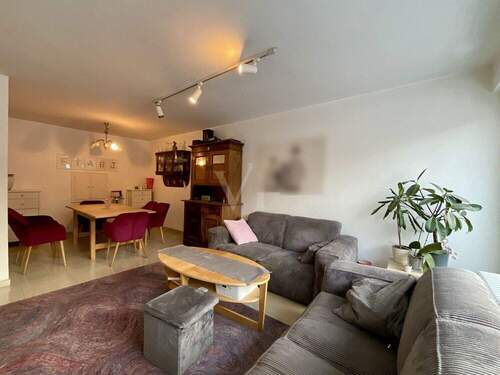 Wohnzimmer - 6 Zimmer Reihenmittelhaus zum Kaufen in Hemmingen