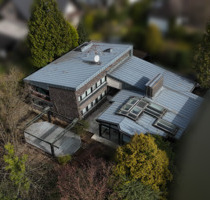 Anwesen mit guter Substanz auf 1.000m²-Grundstück mit Privatweg in ruhiger Bestlage von Rösrath