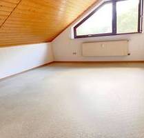 Dachgeschoßwohnung im Grünen - 540,00&nbsp;EUR Kaltmiete, ca.&nbsp; 90,00&nbsp;m&sup2;&nbsp;Wohnfl&auml;che in Eichenbühl (PLZ: 63928) Riedern