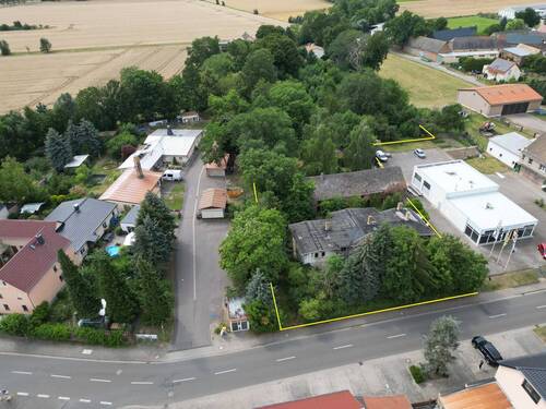 Andeutung der Grundstücksgrenzen - Grundstück in Pegau