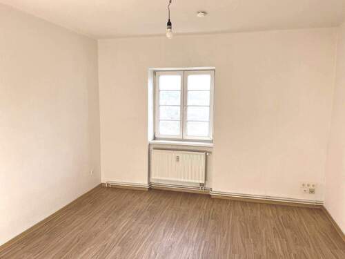 Wohnzimmer - Etagenwohnung mit 80,00 m&sup2; in Erfurt zur Miete