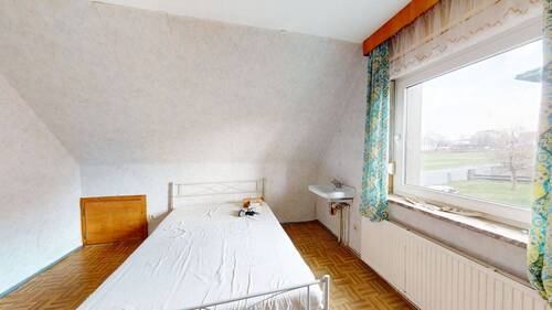 Zimmer 1 im Obergeschoss - 