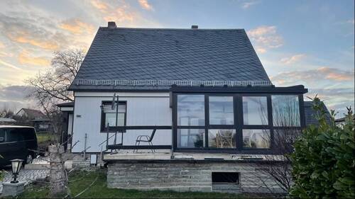 Straßenansicht - EFH mit einzigartigem Blick über Dresden