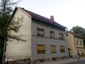 Hausansicht - 2 Zimmer Etagenwohnung zur Miete in Ilmenau-Manebach