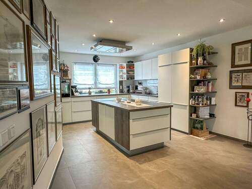 Küche - Einfamilienhaus mit 262,00 m&sup2; in Heddesheim zum Kaufen