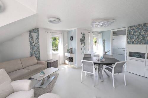 Wohnbereich - 3 Zimmer Etagenwohnung zum Kaufen in Böblingen