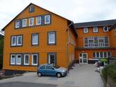 Aussenansicht - Neu renovierte 4-Raum Maisonettewohnung inkl. Einbauküche!