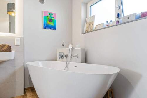 Freistehende Badewanne (OG) - 