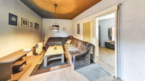 Wohnzimmer - 5 Zimmer Einfamilienhaus zum Kaufen in Kaiserslautern / Mölschbach