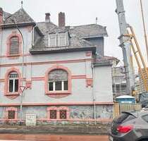 Zentrales Stadthaus - 270.000,00&nbsp;EUR Kaufpreis, ca.&nbsp; 147,00&nbsp;m&sup2;&nbsp;Wohnfl&auml;che in Obertshausen (PLZ: 63179)