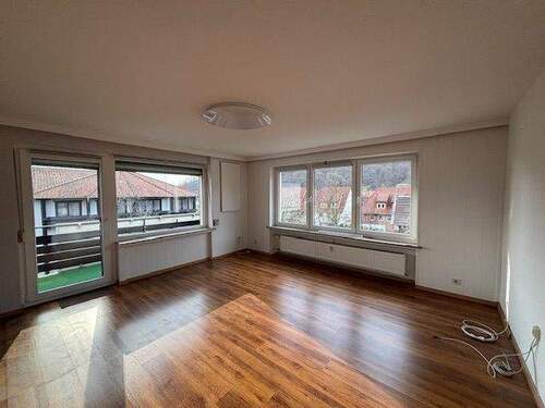 Wohnzimmer - 3 Zimmer Etagenwohnung zur Miete in Bad Lauterberg