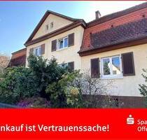 Oberkirch - Familienfreundlich & rentabel: Doppelhaushälfte mit 2 Mietwohnungen!