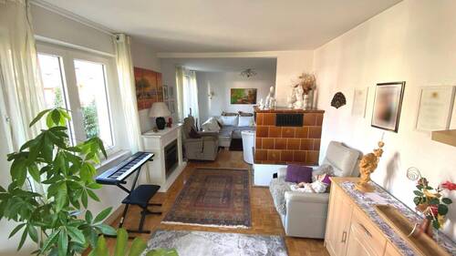 Wohn- und Esszimmer im Erdegschoss - 5 Zimmer Doppelhaushälfte in Oberkirch