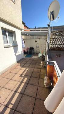 Terrasse im Erdgeschoss - 