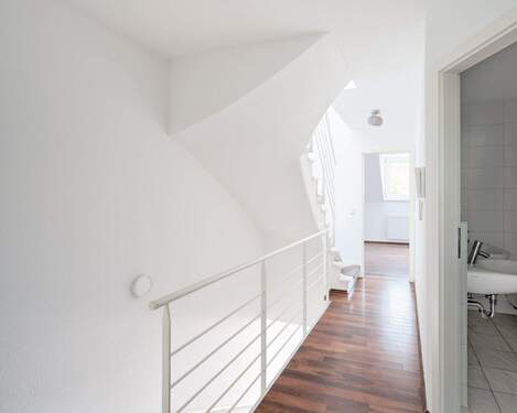 Schnitt Flur im OG - 