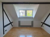Wohnung Dachgeschoss rechts - 