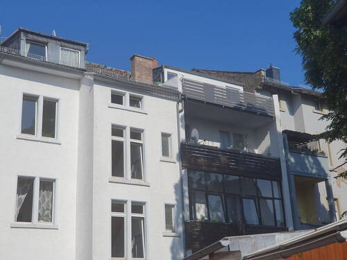 Ansicht Rückseite - 6 Zimmer Etagenwohnung in Darmstadt