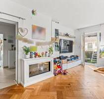 Großräumiges und modernes Einfamilienhaus mit Doppelgarage und Garten in Rudow - Berlin