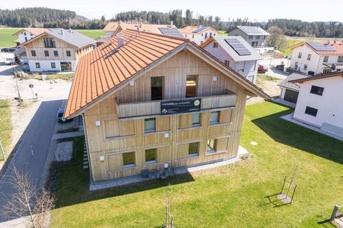 Außenansicht - Erstbezug! Hochwertige Dachgeschosswohnung in ruhiger Lage