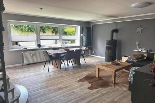 Wohnen - 4 Zimmer Einfamilienhaus in Hohnstorf