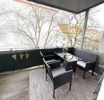 Wohnen in Stuttgart-Süd: 3-Zimmer-Wohnung mit Balkon und TG-Stellplatz Wohnen in Stuttgart-Süd: 3-Zimmer-Wohnung mit Balkon und TG-Stellplatz