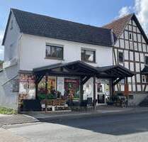 Nanzenbach: Vermietete Ladenfläche mit Wohnhaus - Dillenburg / Nanzenbach