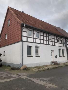 Aussenansicht - 7 Zimmer Einfamilienhaus zum Kaufen in Calvörde