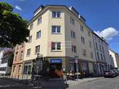Hausansicht - 3 Zimmer Etagenwohnung zum Kaufen in Frankfurt am Main