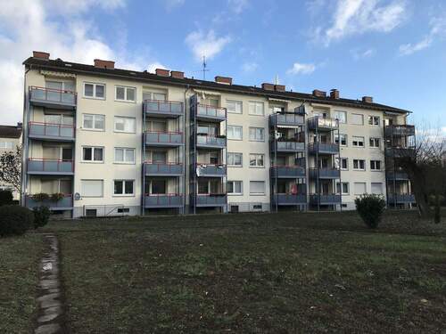 Rückseite Gebäude - 3 Zimmer Etagenwohnung zum Kaufen in Landau
