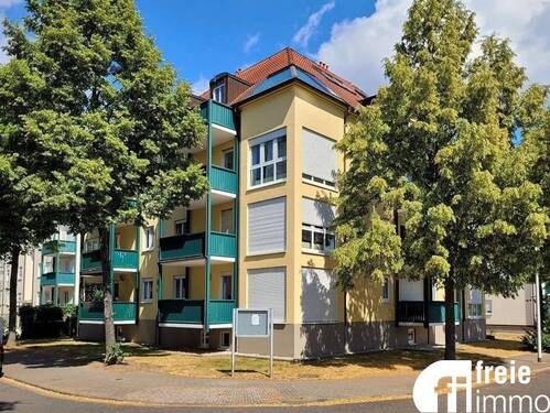 Hausansicht - 2 Zimmer Etagenwohnung zum Kaufen in Dresden