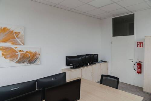 Bild 4 - Büro mit 27,00 m&sup2; in Köln zur Miete