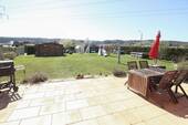 Terrasse mit Garten - 