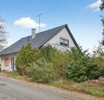 Dornröschen-Haus mit sensationellem Ausblick in Ettlingen-Schluttenbach - Ettlingen / Schluttenbach