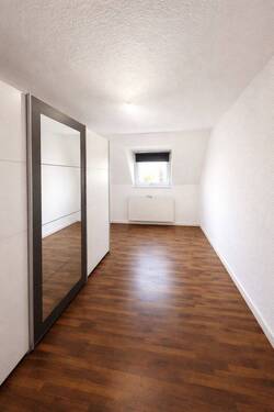 Schlafzimmer I - 3 Zimmer Etagenwohnung zur Miete in Hamm